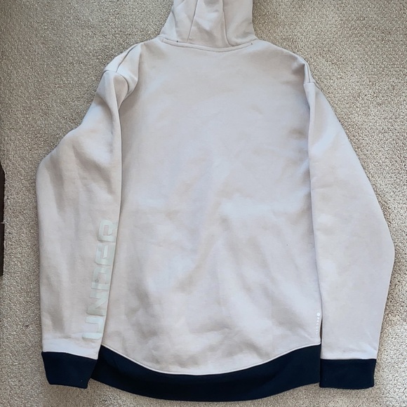 Super Cozy UNDER ARMOUR Recovery Fleece Hoodie. - Picture 3 of 12